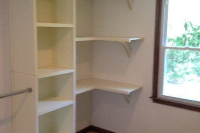 Closet and shelfs