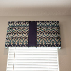 Levitated Spaces Custom cornice - Valances