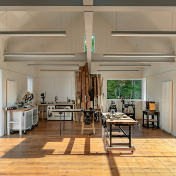 Studio/Workshop on a Hill