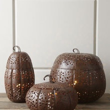 candles & lanterns