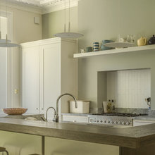 Kitchen island finish
