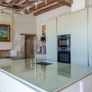 Renaissance d'une Abbaye: quand l'Histoire rencontre le Design contemporain