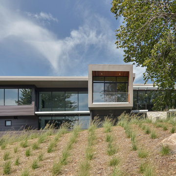 Edgewater Residence