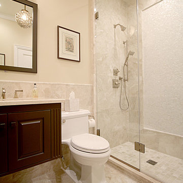 Light & Luxurious Guest Bathroom