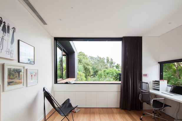 Contemporary Home Office by Vanessa Wegner Architect