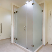 Glass showers