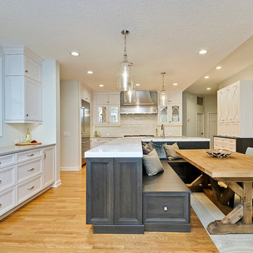 Winter Park White Kitchen with Booth Dining