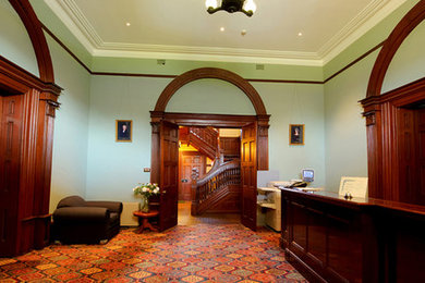 Design ideas for a traditional entryway in Sydney.