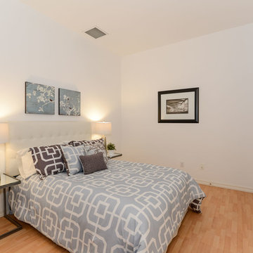#1205 - 7 King St East