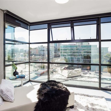 Penthouse Loft - W. 8th Ave, Vancouver