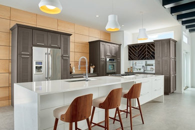 Minimalist kitchen photo in Chicago