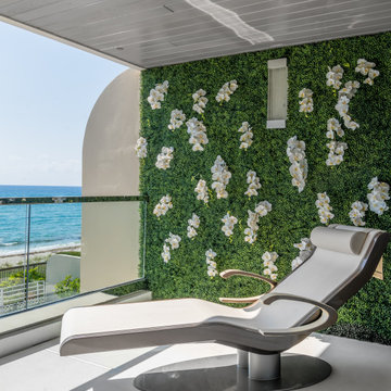 The Hamptons Meets Palm Beach