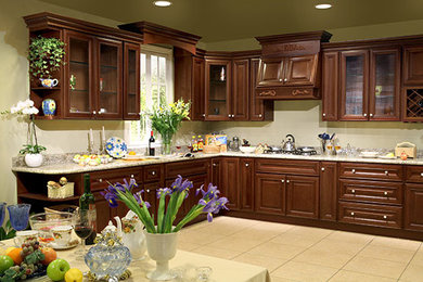 Inspiration for a timeless kitchen remodel in Edmonton
