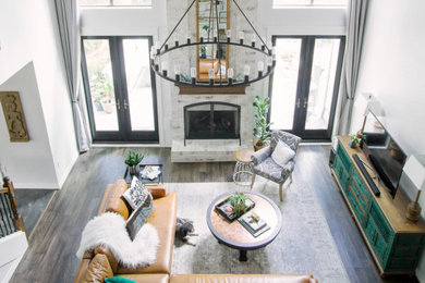 Living room photo in Houston
