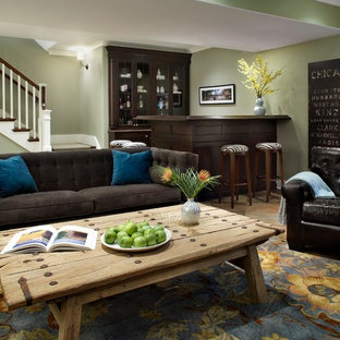 Imagen de sótano en el subsuelo clásico con paredes verdes