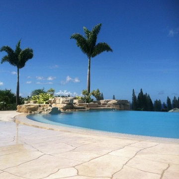 Huber Pools Catalina Blue