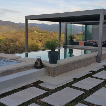 CAMARGUE - Louvered Structure with Integrated Shades