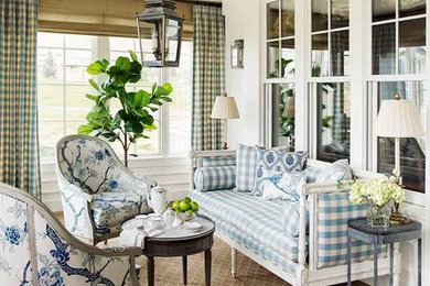Example of a large classic sunroom design in Los Angeles with a standard ceiling