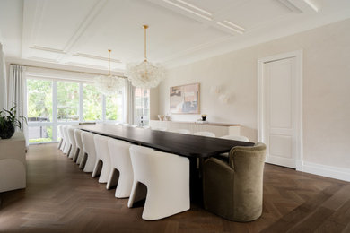 Transitional dining room photo in Montreal