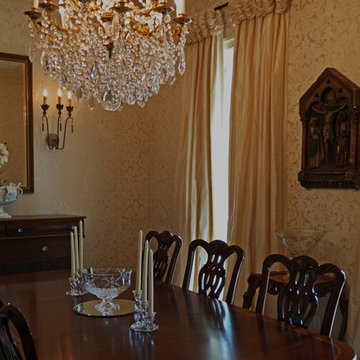 Dining Room Allover Damask Stencil
