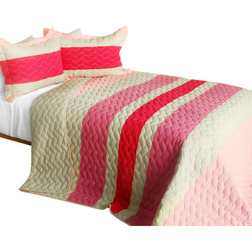 The Only Truth 3PC Vermicelli-Quilted Patchwork Quilt Set (Full/Queen Size)