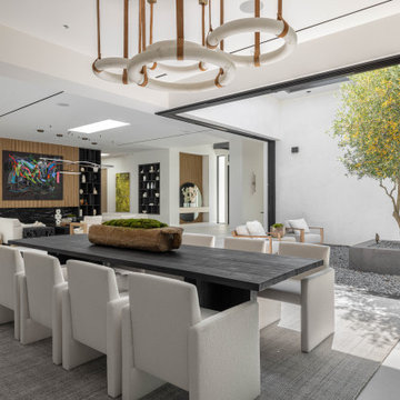 Petit / Encino