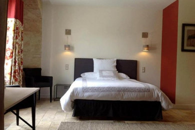 Réalisation d'une chambre tradition.