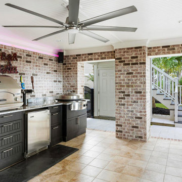 Outdoor Kitchens Featuring Evo Grill