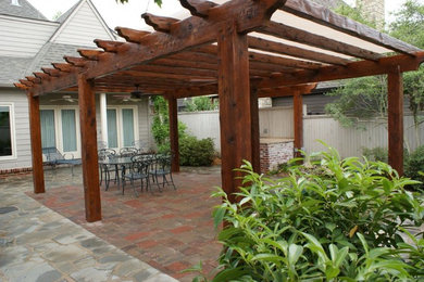 Example of a patio design in Other