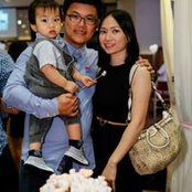 Chong Hong's photo