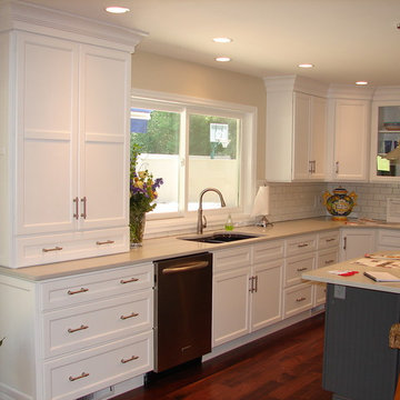 White & Grey Kitchen