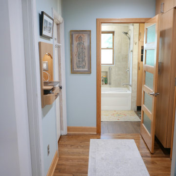 Kenbrook Bathroom/Hallway Renovation