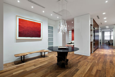 Home design - modern home design idea in New York
