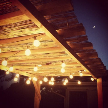 Farm Table and Rustic Chic [Pergola]