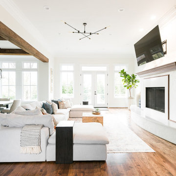 Welcoming Modern- Home