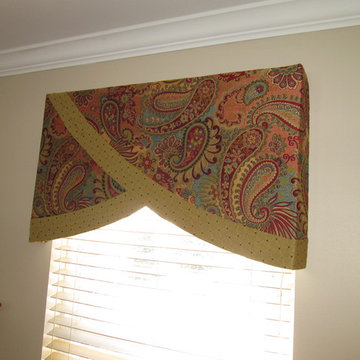 Wood Cornice