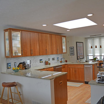 Welcoming Eclectic Kitchen Design - East Lansing