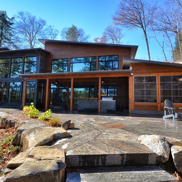 Modern Waterfront Cottage