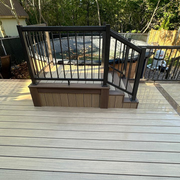 Weathered Teak with English Walnut trim