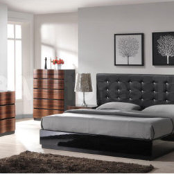 Brenda 5 PC Bedroom Set (Bed, 2 Night stands, Dresser and Mirror) - ESF Furnitur - Bedroom Furniture Sets