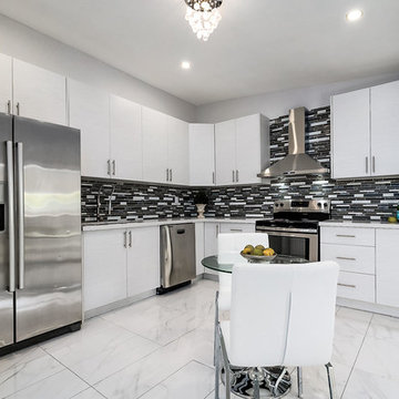 Mississauga, Modern Full Home Stage Vacant