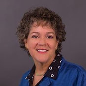 Kim Tahey's photo