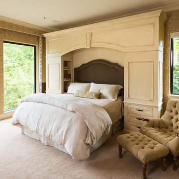 Willamette River Italian Villa