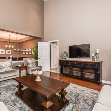 Traditional Living Room