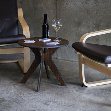 Camber accent table