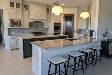 Gentle Wind Dr. - Kitchen & Bar Refresh