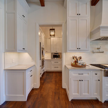 Brunson, Chip Evans builder