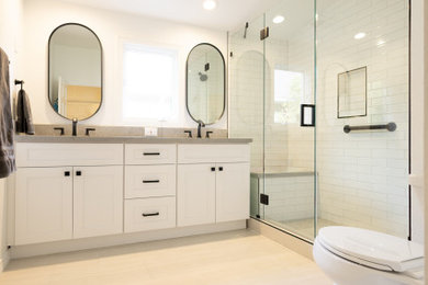 Example of a bathroom design in Denver