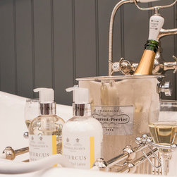 Chadder & Co Accessories - Bathroom Accessories