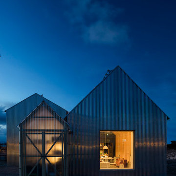 F003_House for mother